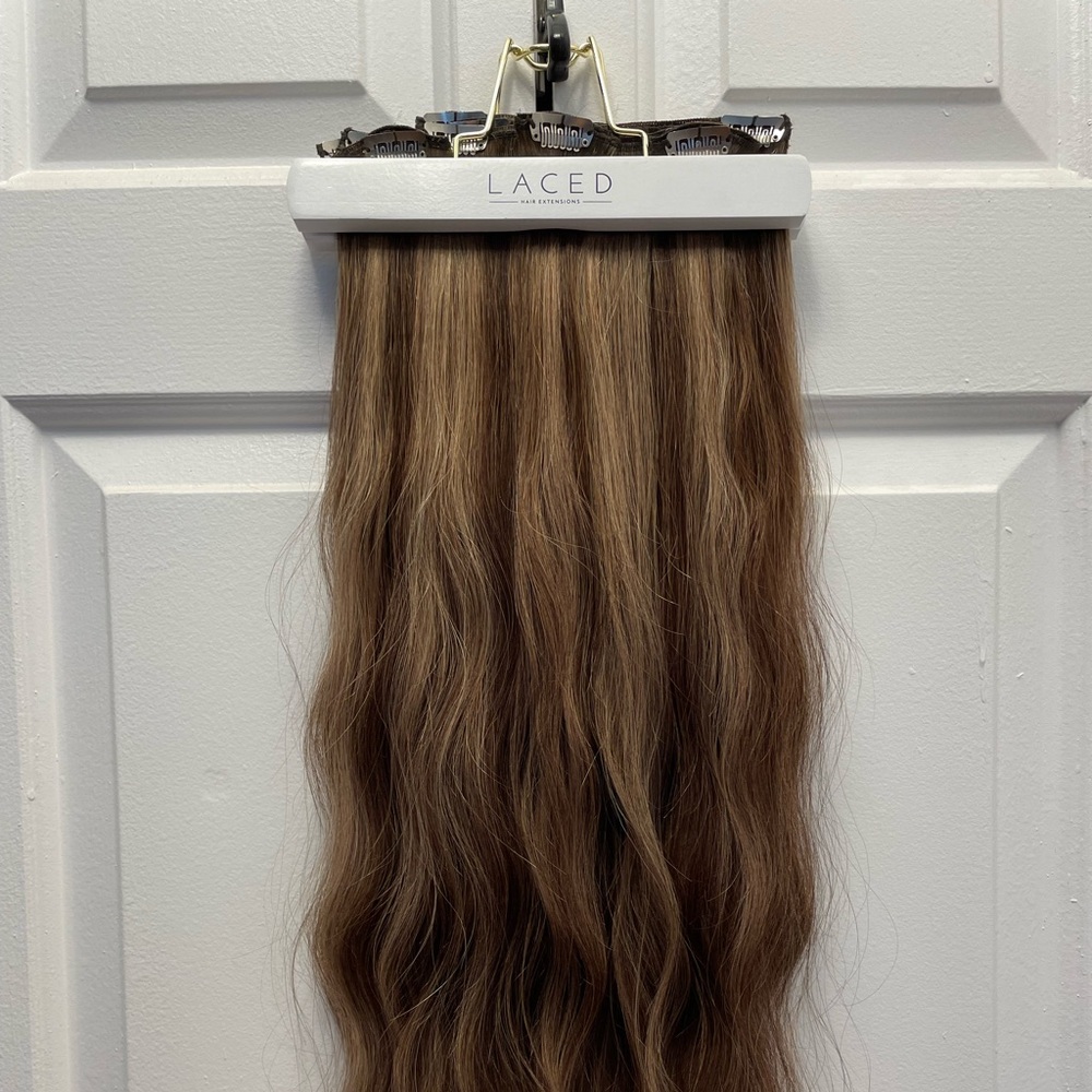 Laced 20” clip in hair extensions
